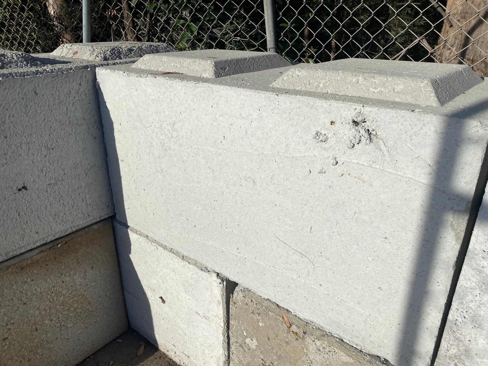 Interlock block, precast block, 1200 x 600 x 600